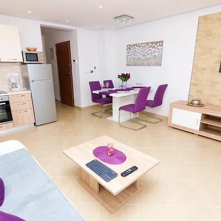 Luxury Star Lights - Heated Pool, Hot Tub, Gym, Billiard *