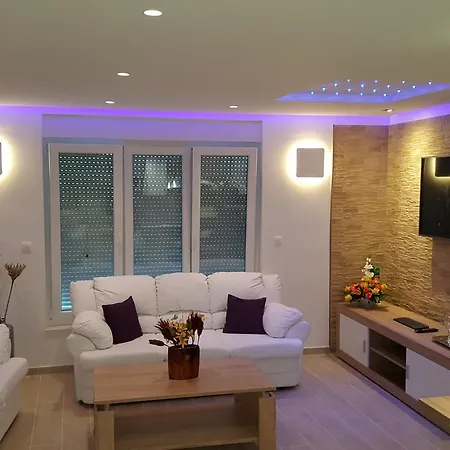 别墅 Luxury Star Lights - Heated Pool, Hot Tub, Gym, Billiard *