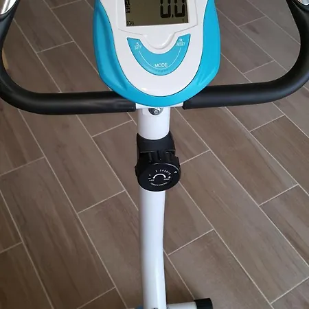 Luxury Star Lights - Heated Pool, Hot Tub, Gym, Billiard 别墅