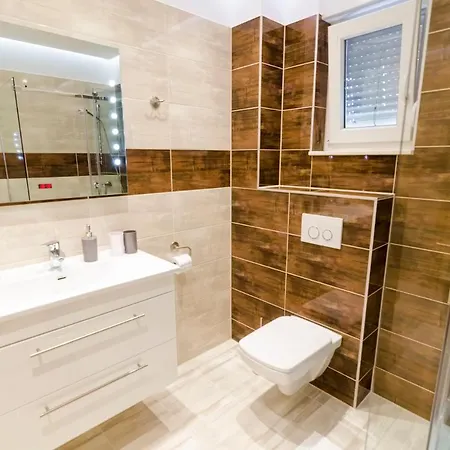 别墅 Luxury Star Lights - Heated Pool, Hot Tub, Gym, Billiard 特罗吉尔