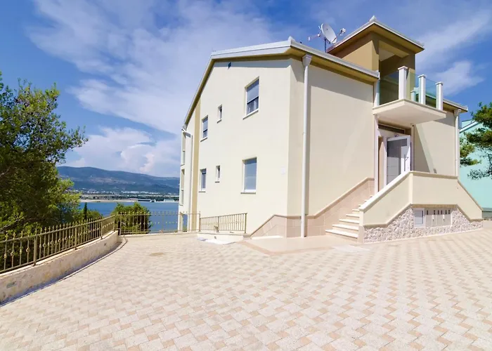 Luxury Star Lights - Heated Pool, Hot Tub, Gym, Billiard *