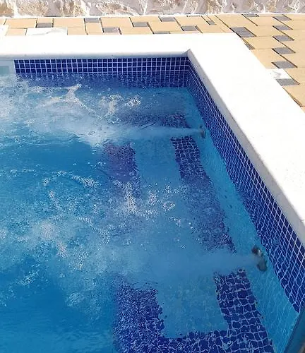 Villa Luxury Star Lights - Heated Pool, Hot Tub, Gym, Billiard *