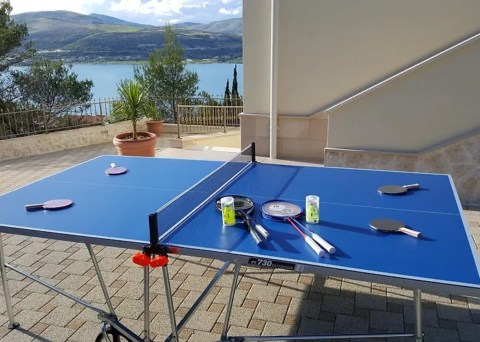 Luxury Star Lights - Heated Pool, Hot Tub, Gym, Billiard Vila *