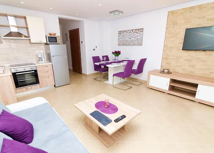 Luxury Star Lights - Heated Pool, Hot Tub, Gym, Billiard *