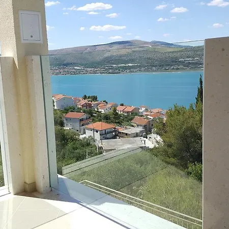 Villa Luxury Star Lights - Heated Pool, Hot Tub, Gym, Billiard