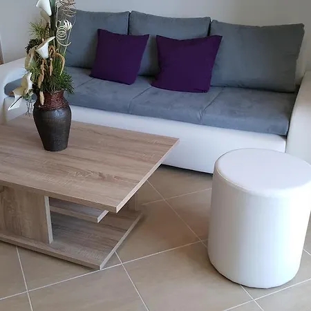 Luxury Star Lights - Heated Pool, Hot Tub, Gym, Billiard Villa Trogir