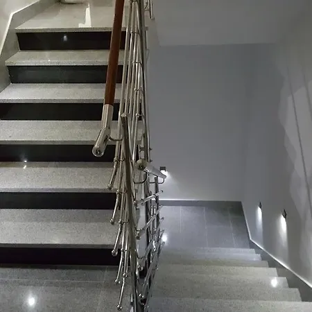 Luxury Star Lights - Heated Pool, Hot Tub, Gym, Billiard *