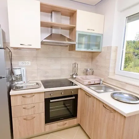 Villa Luxury Star Lights - Heated Pool, Hot Tub, Gym, Billiard *